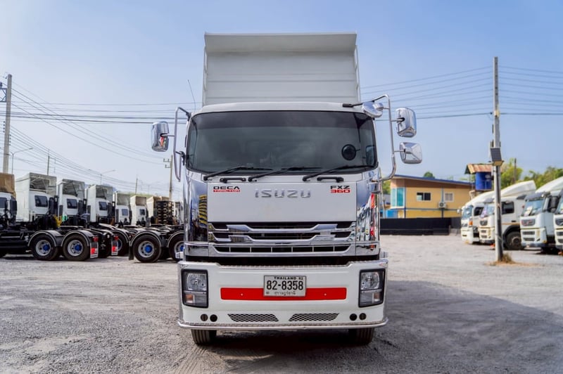 ISUZU FXZ รถบรรทุก 10ล้อ ดั้มพ์ ปี2016 เลขไมล์น้อยกว่า 500,000 กม.