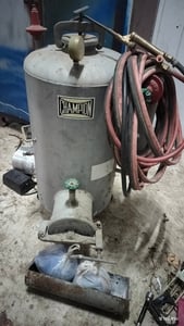 ขายถังแก๊สก้อนมือสอง