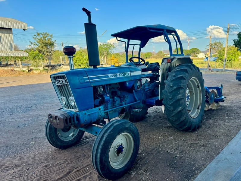 รถไถฟอร์ด พร้อมใช้งาน100% มีเล่มพร้อมโอน