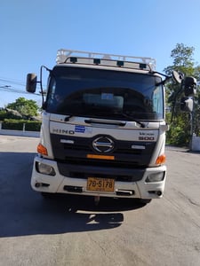 สิบล้อ พ่วงแม่ลูก