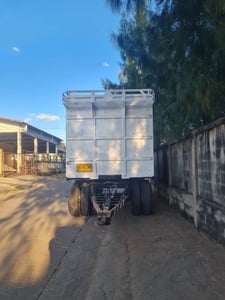 สิบล้อ พ่วงแม่ลูก