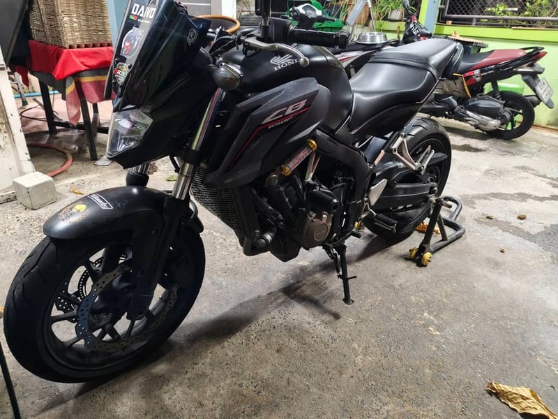 ราคาเร้าใจ CB650F สภาพดี เครื่องแน่น ขายด่วน ราคาคุยกัน
