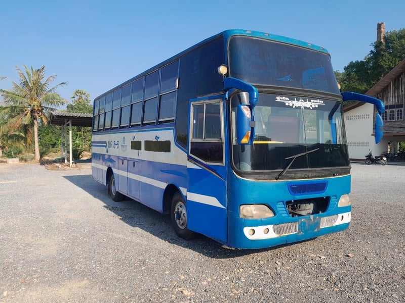 รถบัสเครื่อง 6 BG