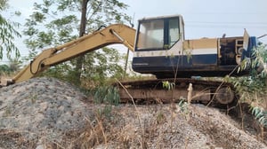 KOMATSU PC200-5 โทร0835601591