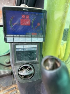 ขายแม็คโครkomatsu pc200-8mo มีทะเบียน ใช้งานได้ ราคา7.8บาท