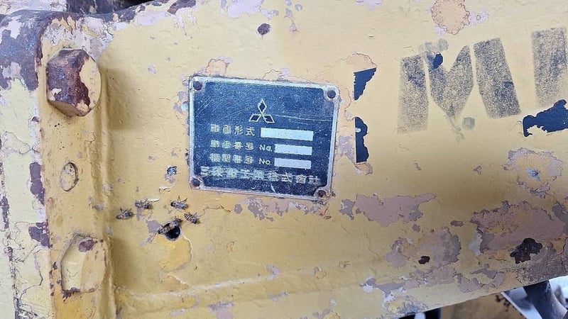 รถเกรดเดอรmitsubishi MG03 ใบซื้อvาย ไม่มีแบต ใช้งานปกติ ราคา249,000