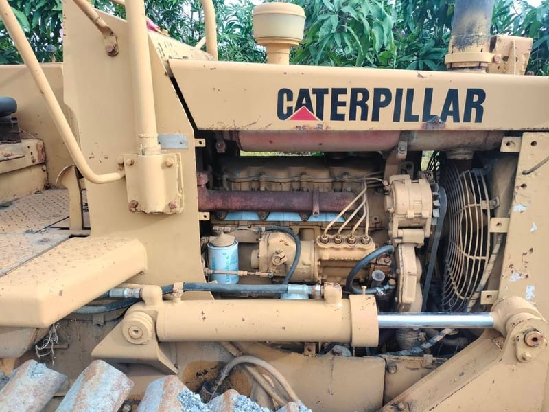 ขายรถแทรกเตอร์CAT D3B ตีนเป็ด ใช้งานดี ใบมีดสไล้ ใบซื้อขาย ราคา285,000 ขายรถแทรกเตอร์CAT D3B ตีนเป็ด ใช้งานดี ใบมีดสไล้ ใบซื้อขาย ราคา285,000
