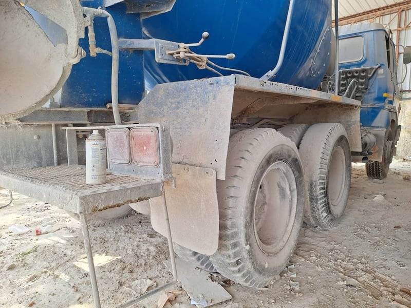 ขายรถโม่ปูน 10ล้อHino fs1fka 260แรงมีทะเบียน ราคา490,000