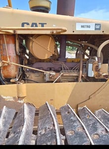 รถแทรกเตอร์CAT D5B 10z ตีนเป็ด ใช้งานดี ใบซื้อขาย ราคา7.3แสน