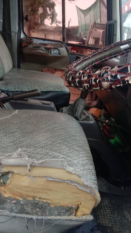 รถ6ล้อติดเครน3ตัน hino fc4j 140แรง ใช้งานดี มีทะเบียน ราคา4.8แสน