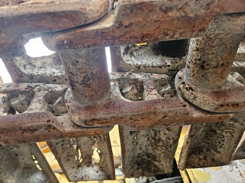 ขายรถแทรกเตอร์CAT D5D ตีนเป็ด ใช้งานได้ปกติ ใบซื้อขายราคา2.8แสน