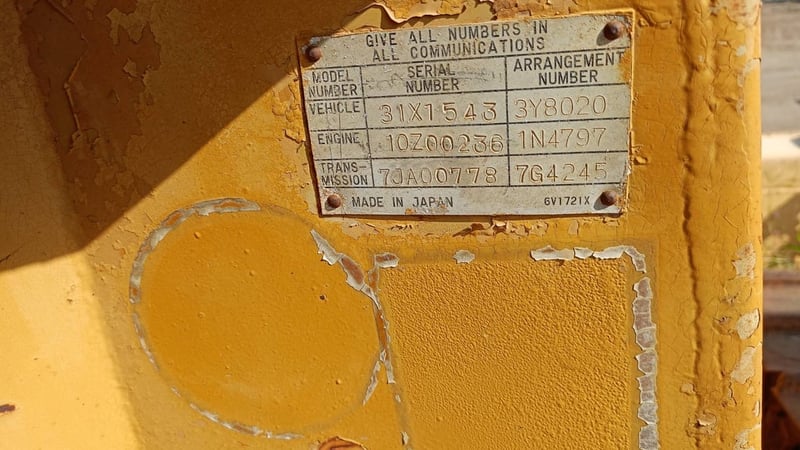 รถแทรกเตอร์CAT D6D 140แรง ใช้งานดี มีทะเบียน ราคา800,000 รถแทรกเตอร์CAT D6D 140แรง ใช้งานดี มีทะเบียน ราคา800,000