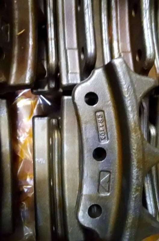 ขายโซ่แทรกเตอร์D6 D5 D4 D2 แม็คโคร อะไหล่ช่วงล่าง ขายโซ่แทรกเตอร์D6 D5 D4 D2 แม็คโคร อะไหล่ช่วงล่าง