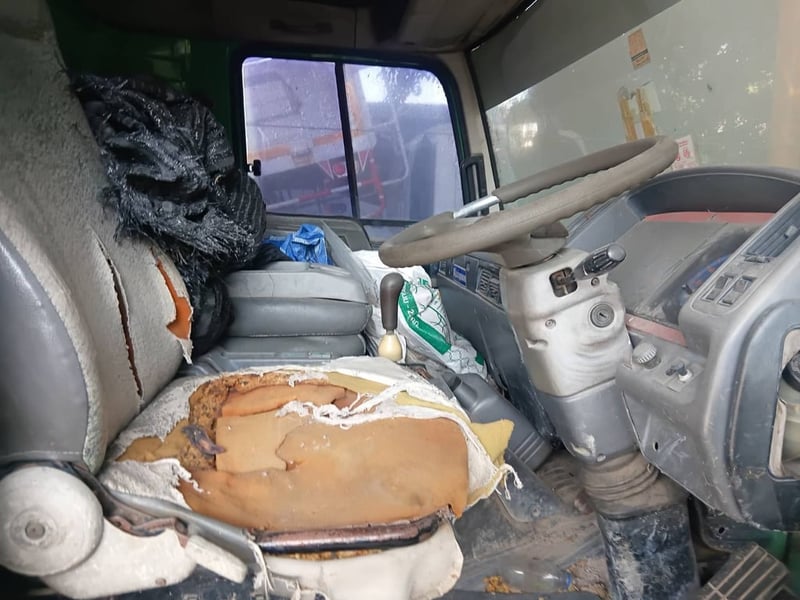 ขายรถ6ล้อน้ำ isuzu 140 ใช้งานได้ดี มีทะเบียน ราคา2.2แสน