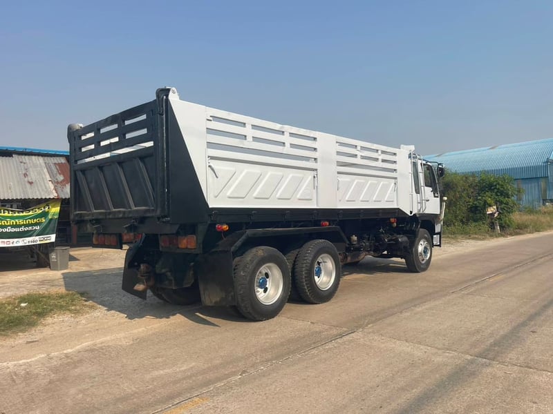 รถ10ล้อ2เพลา hino fm2k. 240แรง ใช้งานดี มีทะเบียน ราคาถูกดีๆๆ7.3แสน รถ10ล้อ2เพลา hino fm2k. 240แรง ใช้งานดี มีทะเบียน ราคาถูกดีๆๆ7.3แสน