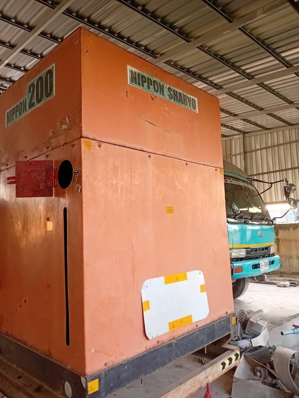 ขายเครื่องปั่นไฟ nipon 200kva  ใช้งานดี ราคา3.3แสน