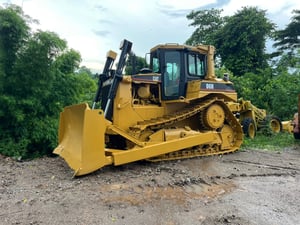 รถแทรกเตอร์CAT D6R. ตีนไก่ ใช้งานดี มีทะบียน ราคา1,550,000