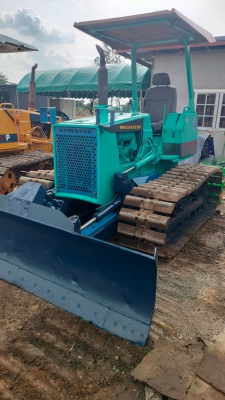 ขายรถแทรกเตอร์konatsu D20p-6ตีนเป็ด ใบมีดสไล้ ใช้งานดี ราคา265,000