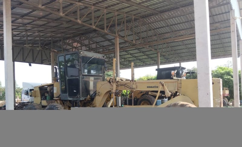 รถเดรดเดอร์ komatsu G62A ใช้งานดี ใบซื้อขาย ราคาถูกดีๆๆ5.9แสน