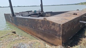 ขายโป๊ะใส่pc120 สภาพดี ราคา600,000บ. ขายโป๊ะใส่pc120 สภาพดี ราคา600,000บ.