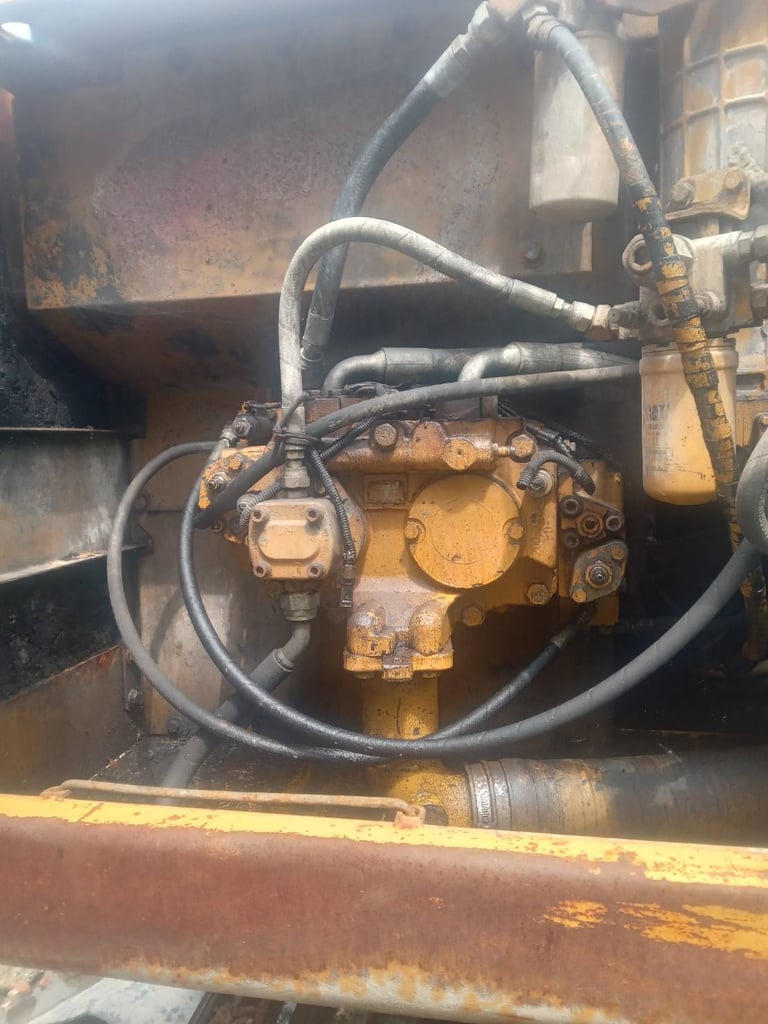 ขายรถแม็คโครCAT 320c มีทะเบียน ใช้งานดี ราคาถูกเ4.6แสน ขายรถแม็คโครCAT 320c มีทะเบียน ใช้งานดี ราคาถูกเ4.6แสน