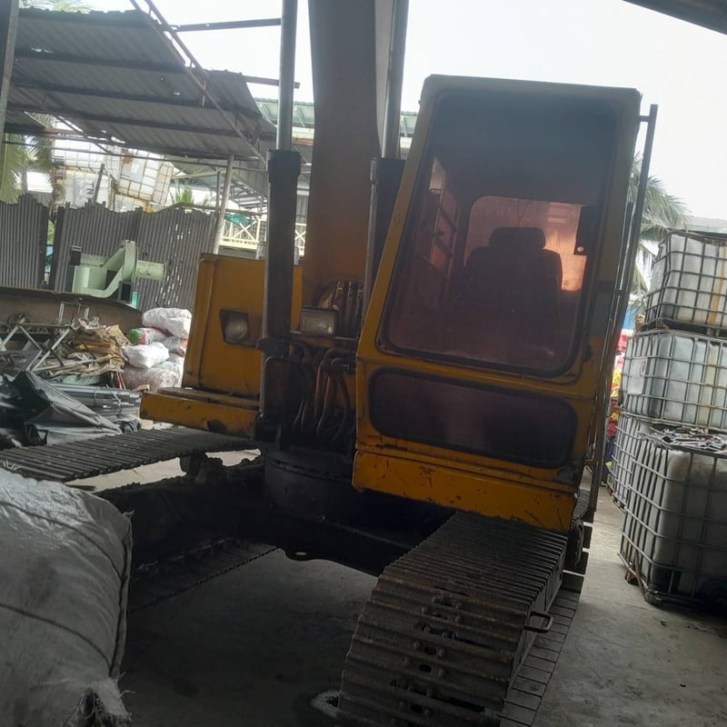 ขายรถแม็คโครkomatsu pc60-2ใช้งานได้ดี เก่าjapan ใบซื้อขายราคา195,000