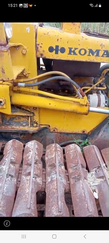 ขายรถแทรกเตอร์komatsu d20p-5 ใมีดสไล้ ใช้งานได้ ราค115,000