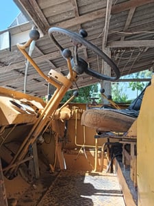 ขายรถตักล้อยางkomatsu jh30 ใช้งานดี ใบซื้อขายราคา1.5แสน