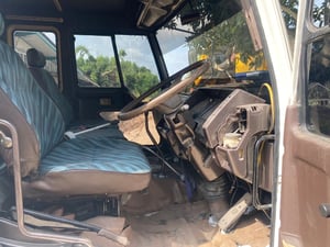 ขายรถ10ล้อติดเครน 3ตันมีทะเบียน mitsubishi fn517 290แรง ราคา5.4แสน ขายรถ10ล้อติดเครน 3ตันมีทะเบียน mitsubishi fn517 290แรง ราคา5.4แสน