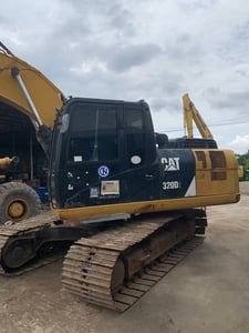 ขายรถแม็คโครCAT 320D2 ใช้งานได้ดี มีเล่มทะเบียน ราคา9.5แสน