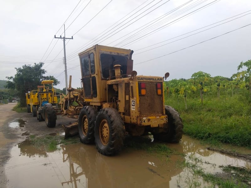 ขายรถเกรดCAT 120Gใช้งานดี ใบซื้อvาย ราคาถูก ดีๆๆ599,000