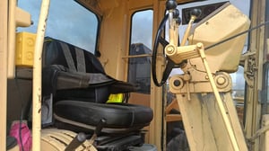 ขายรถเกรดเดอรcat5md 01764ใช้งานได้ มีทะเบียน ราคา1,750,000 ขายรถเกรดเดอรcat5md 01764ใช้งานได้ มีทะเบียน ราคา1,750,000