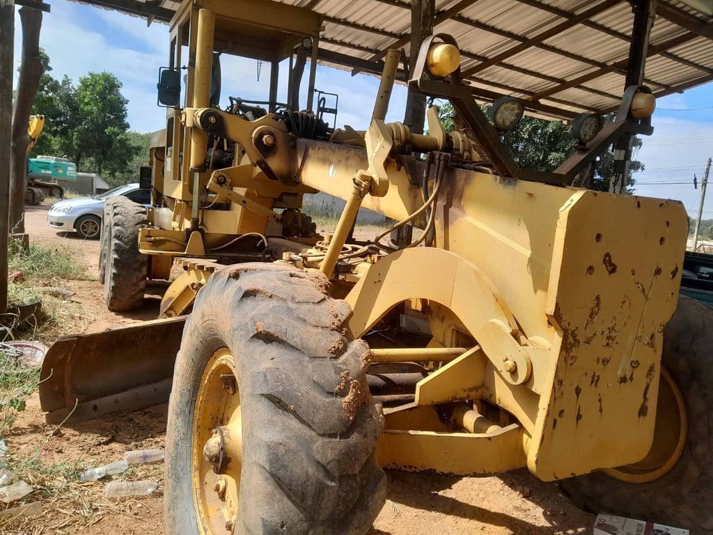 ขายรถเกรดเดอร์ champion 710 ใช้งานดี ใบซื้อขายราคา285,000 ขายรถเกรดเดอร์ champion 710 ใช้งานดี ใบซื้อขายราคา285,000