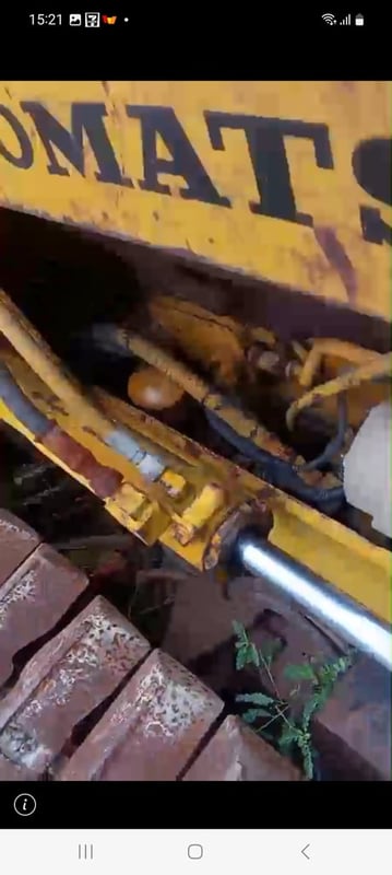 ขายรถแทรกเตอร์komatsu d20p-5 ใมีดสไล้ ใช้งานได้ ราค115,000