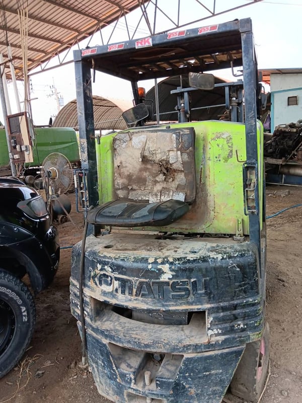 รถโฟคลิปkomatsu 1.5ton เครื่องtoyota 4k ใช้งานดี ราคา59,000