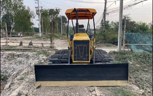 รถ ทรกเตอร์komatsu D20pl-5ตีนเป็ด ใบ70cm.ใช้ฃานดี ราคาถูกดี 179,000