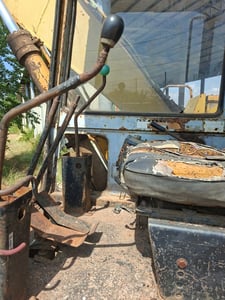 รถแม็คโครkomatsu pc120-3ใช้งานดี ใบซื้อvาย ราคา2.2แสน