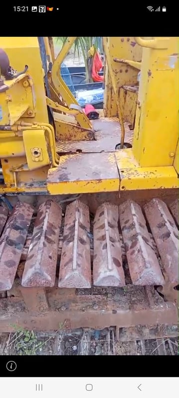 ขายรถแทรกเตอร์komatsu d20p-5 ใมีดสไล้ ใช้งานได้ ราค115,000