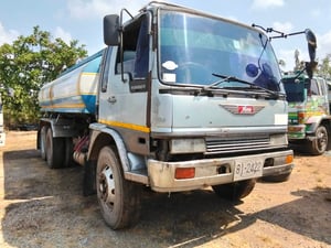 รถ10ล้อน้ำhino 180แรงho7c ใช้งานได้ดี มีทะเบียน ราคา500,000