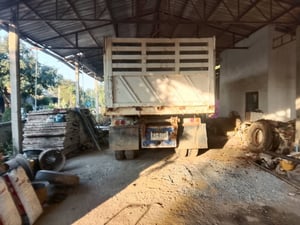 รถ10ล้อดั้ม2เพลา isuzu 6uz 360แรง ใช้งานดี มีทะเบียน ราคา700,000