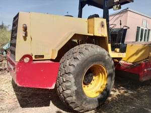 รถบด10ตัน. 1เพลา Dynapac ใช้งานดี มีทะเบียน ราคา3.9แสน รถบด10ตัน. 1เพลา Dynapac ใช้งานดี มีทะเบียน ราคา3.9แสน