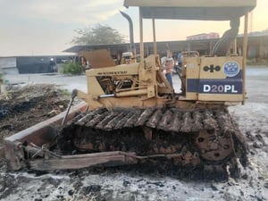 รถแทรกเตอร์komatsu D20pl-5ตีนเป็ด ใบ70cm.ใช้งานดี ราคา145,000 รถแทรกเตอร์komatsu D20pl-5ตีนเป็ด ใบ70cm.ใช้งานดี ราคา145,000