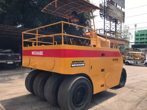 ขายรถบดล้อยางwatanabe 7ล้อใช้งานได้ดี มีทะเบียร ราคา4.7แสน ขายรถบดล้อยางwatanabe 7ล้อใช้งานได้ดี มีทะเบียร ราคา4.7แสน