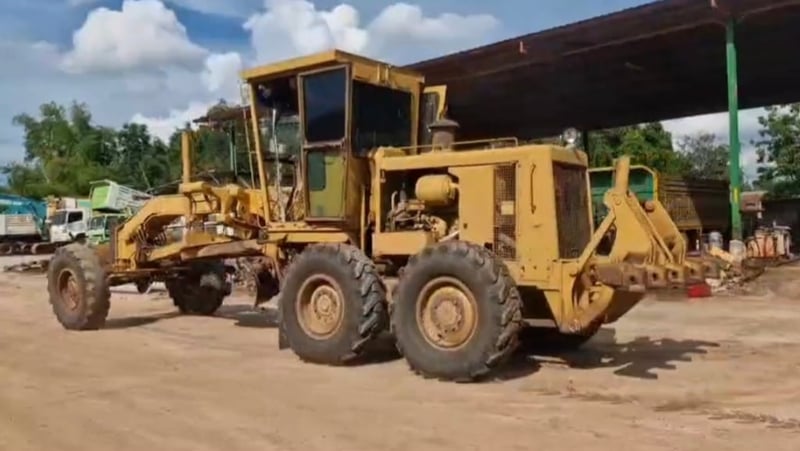 ขายรถเกรดCAT 140G72v12452 มีทะเบียน ใช้งานดี ราคา1,550,000