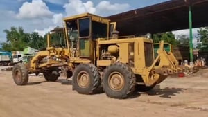 ขายรถเกรดCAT 140G72v12452 มีทะเบียน ใช้งานดี ราคา1,550,000 ขายรถเกรดCAT 140G72v12452 มีทะเบียน ใช้งานดี ราคา1,550,000