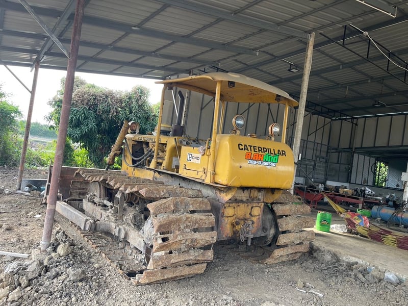ขายรถแทรกเตอร์cat D4D ตีนเป็ด ใบซื้อขาย ใช้งานดี ราคา2.5แสน