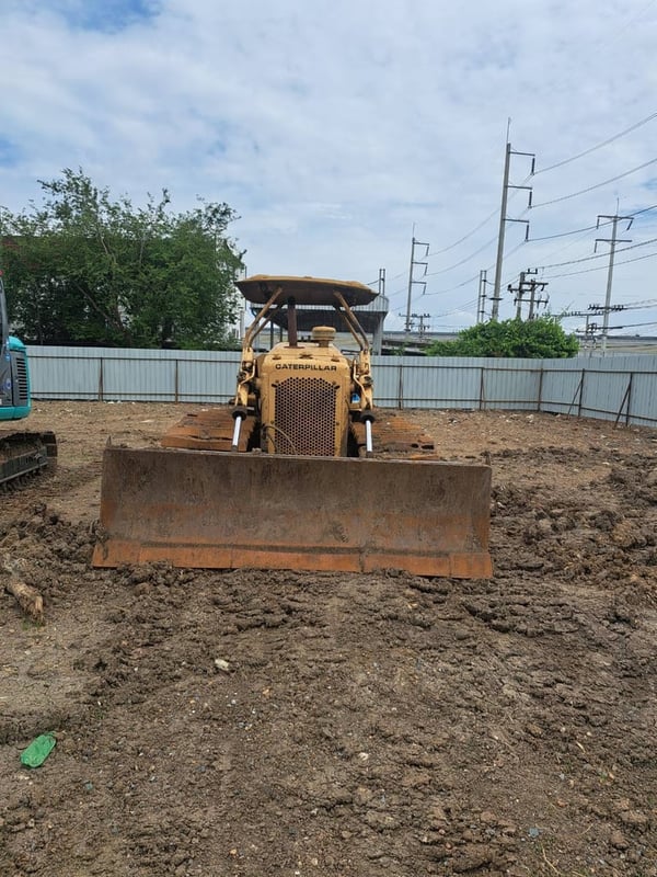 ขายรถแทรกเตอร์CAT D4E ตีนเป็ด ใช้งานดี ใบซื้อvาย ราคา399,000 ขายรถแทรกเตอร์CAT D4E ตีนเป็ด ใช้งานดี ใบซื้อvาย ราคา399,000