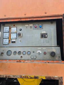 ขายเครื่องปั่นไฟ nipon 200kva  ใช้งานดี ราคา3.3แสน