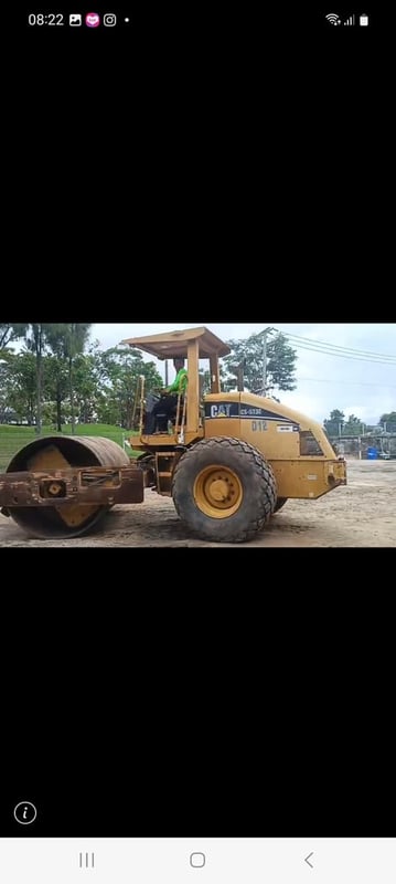 ขายรถบด10ตันCAT cs533e ใช้งานดี มีทะเบียน  ราคา1,150,000
