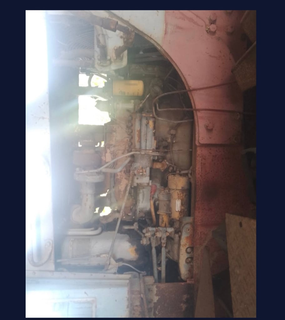 ขายรถแทรกเตอร์CAT D6D ตีนเป็ด เก่า japan ใบซื้อvาย ราคาถูกดี595,000